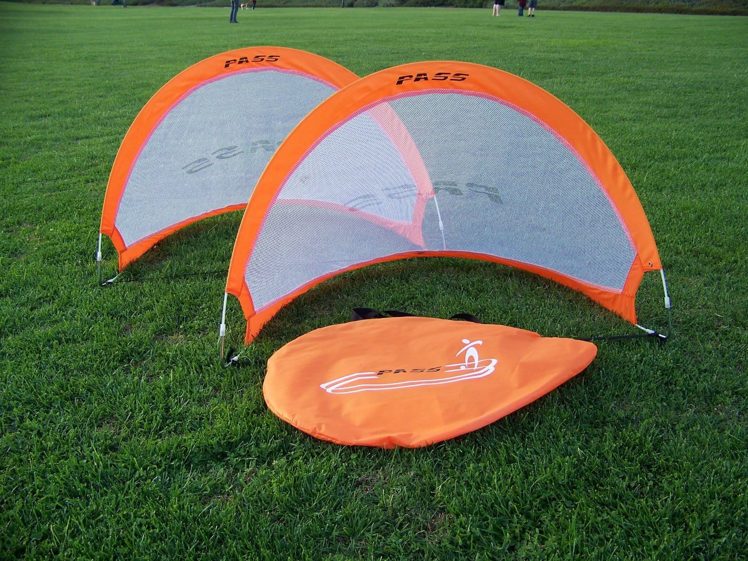 Vallerta - Portable 4 and 5 ft Foldable Soccer Goals With Carry Bag - Image 3