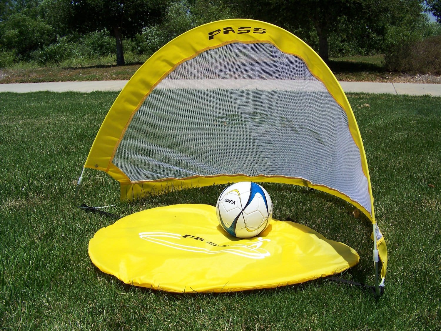 Vallerta - Portable 4 and 5 ft Foldable Soccer Goals With Carry Bag - Image 6
