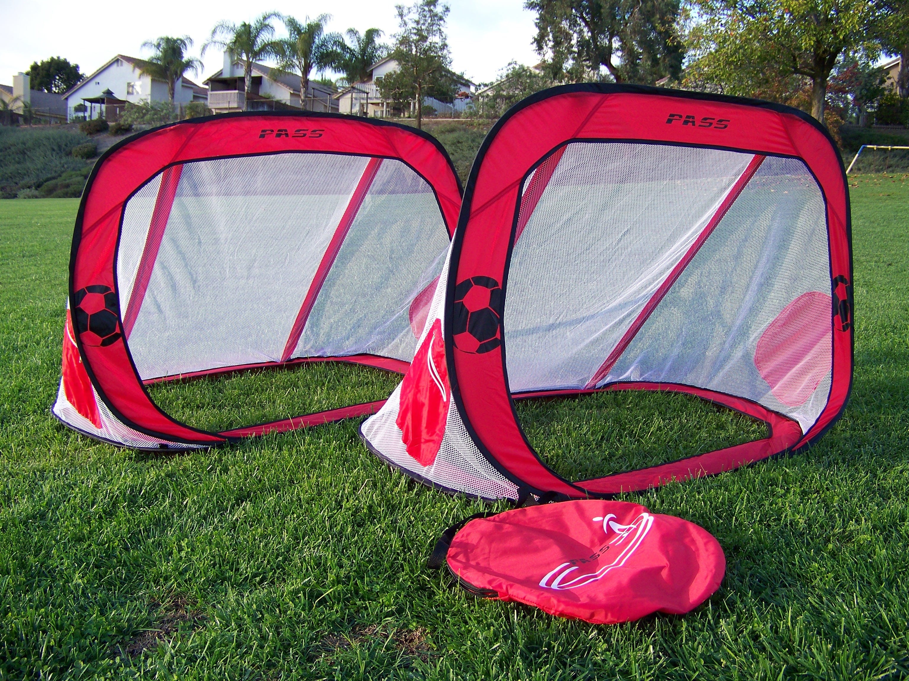 Vallerta - Portable 5x3 & 4x3 ft Foldable Soccer Goals With Carry Bag - Image 10