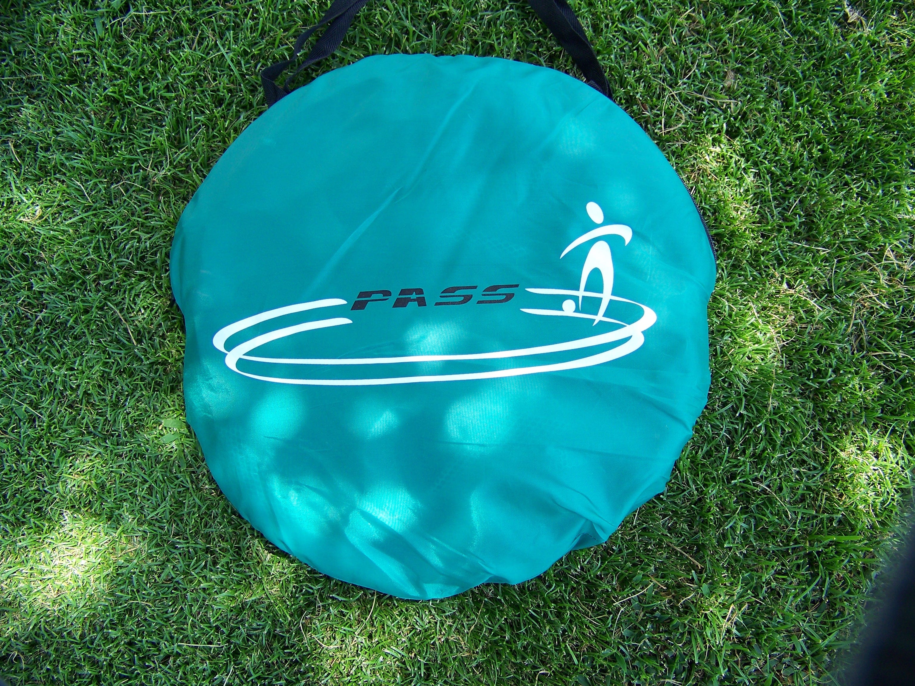 Vallerta - Portable 5x3 & 4x3 ft Foldable Soccer Goals With Carry Bag - Image 18